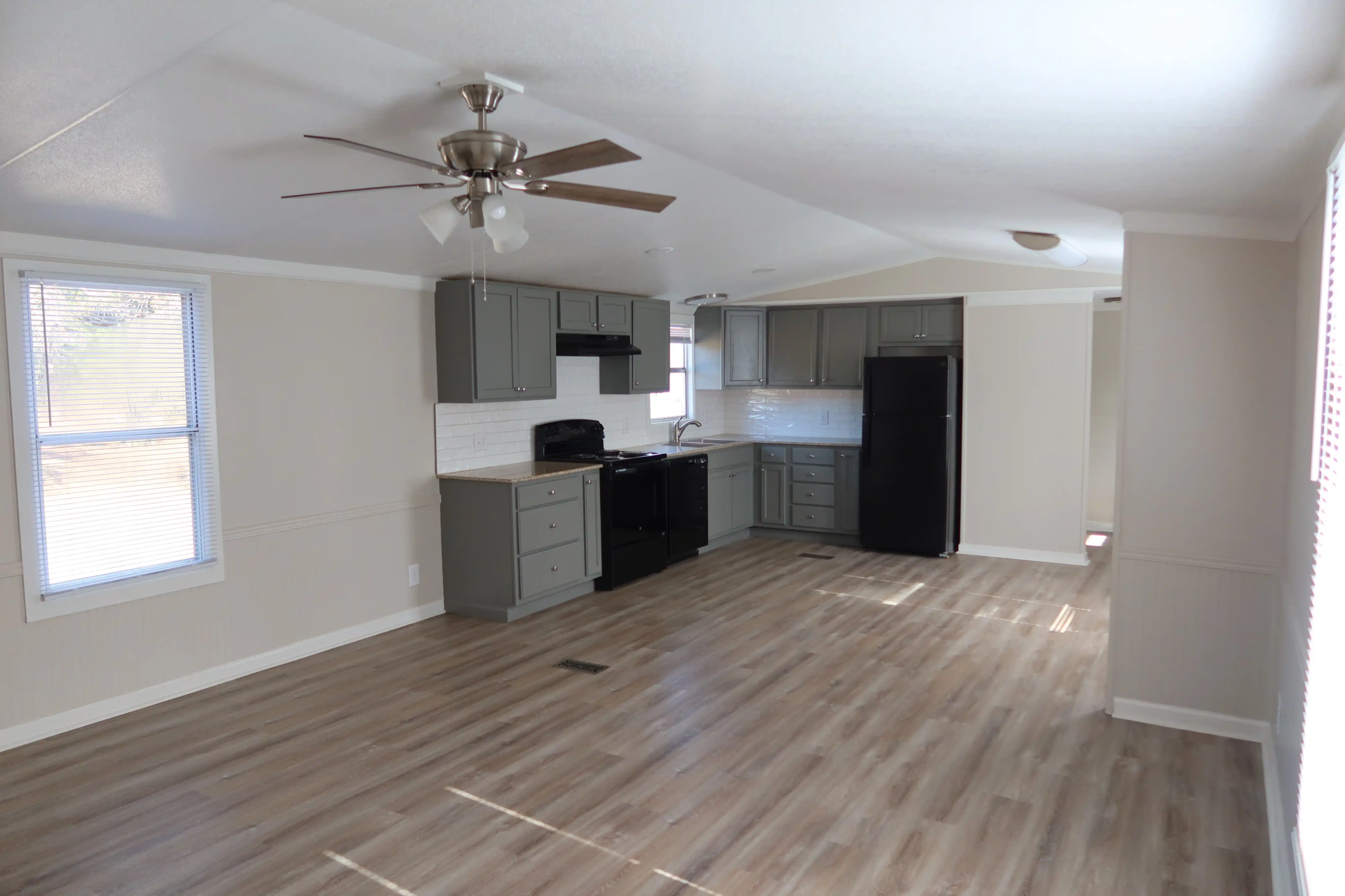 124 North Violet St (2) – Kitchen_Living(2)