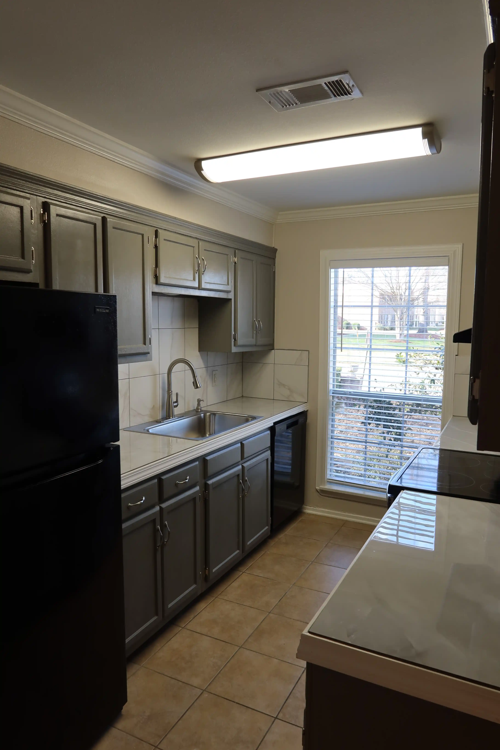 1430 Erin St – Kitchen(11)